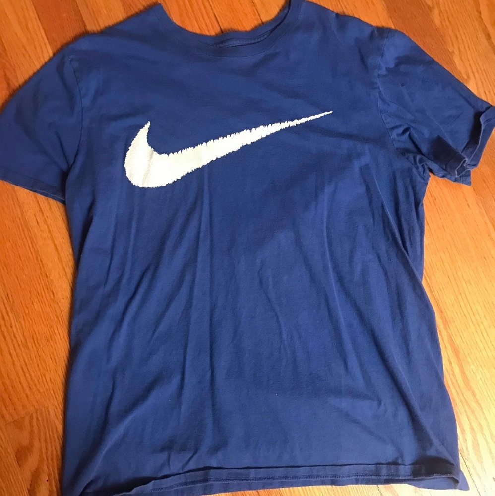 Nike Tee